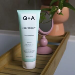 Очищувальний гель для обличчя з перцевою мятою, алантоїном Q+A Peppermint Daily Cleanser 125ml