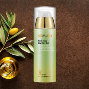 Денний зволожувальний аква-гель з соком алое вера, рослинними екстрактами, віт. С, Е, морською водою Newland All Nature Moist Pure Day Care Gel 95ml