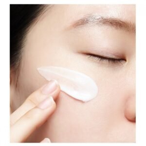 МІНІФОРМАТ Зволожувальний крем для сухої та чутливої шкіри з мадекасосідом, скваланом, олією римської ромашки Real Barrier Intense Moisture Cream 10ml