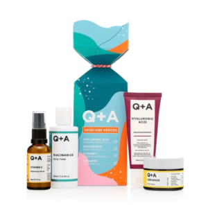 Подарунковий набір косметики (Hyaluron Acid Cleansing Gel, Niacinamide Daily Toner, Vit. C Brightening Serum, Ceramide Face Cream) Q+A Skincare Heroes