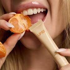 Блиск для губ прозорий з ароматом мандарину LIPSS Mandarin Ceramides Peptides Lipper 8ml