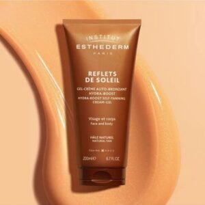 Крем-гель для автозасмаги містить Cellular Water, DHA  Institut Esthederm Reflets De Soleil Face And Body Self-Tanning Cream-Gel 200ml
